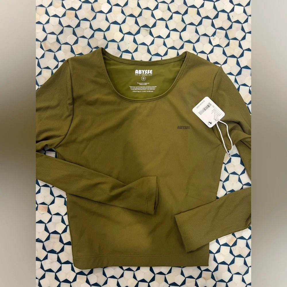 Abysse green Poppler Crop Rash Guard Top sz small - Picture 2 of 3